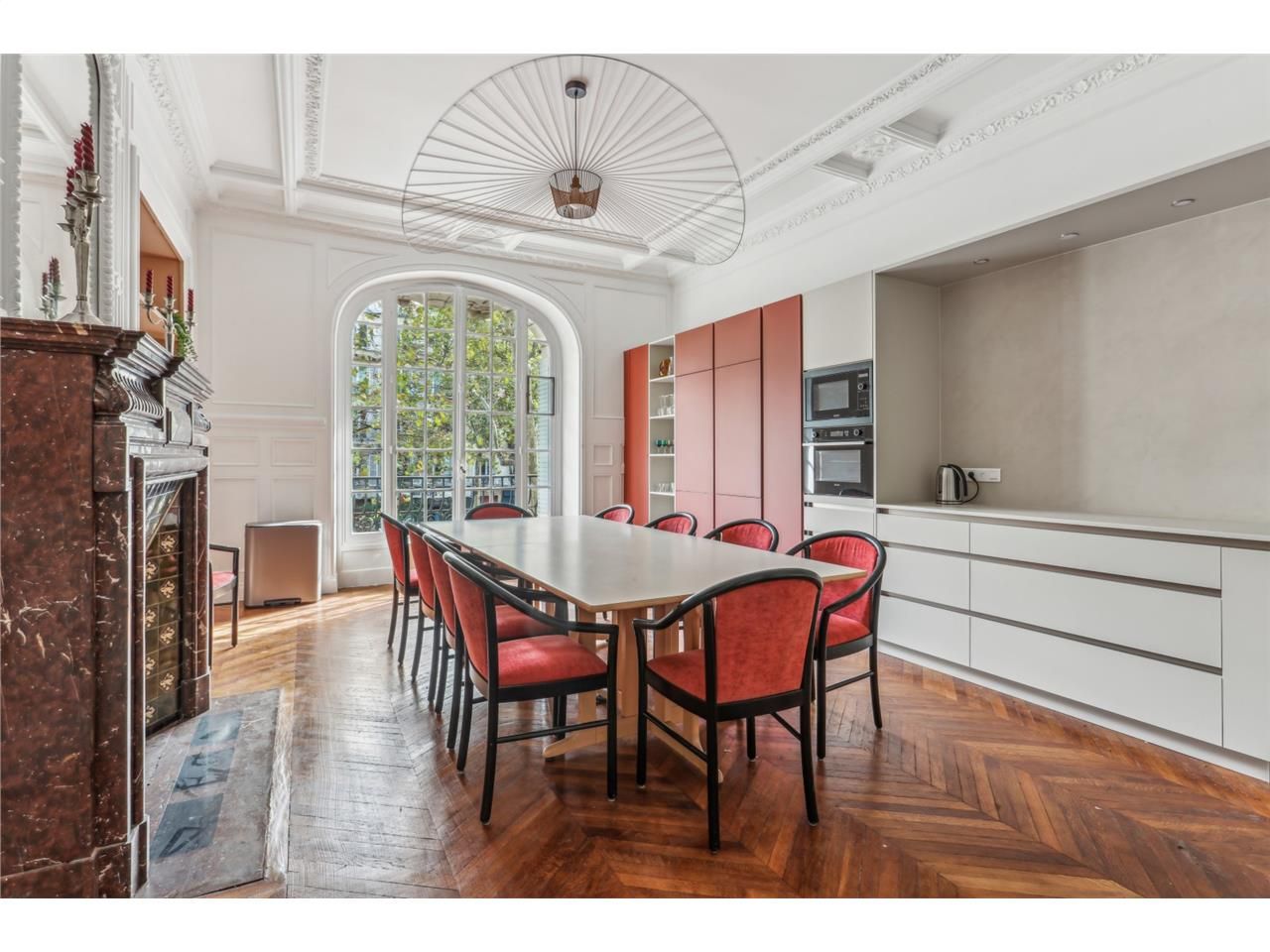 CBRE vous propose à la vente, et en exclusivité,