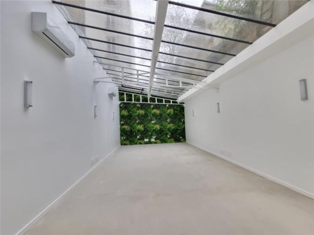 CBRE vous propose d'acquérir une surface de burea