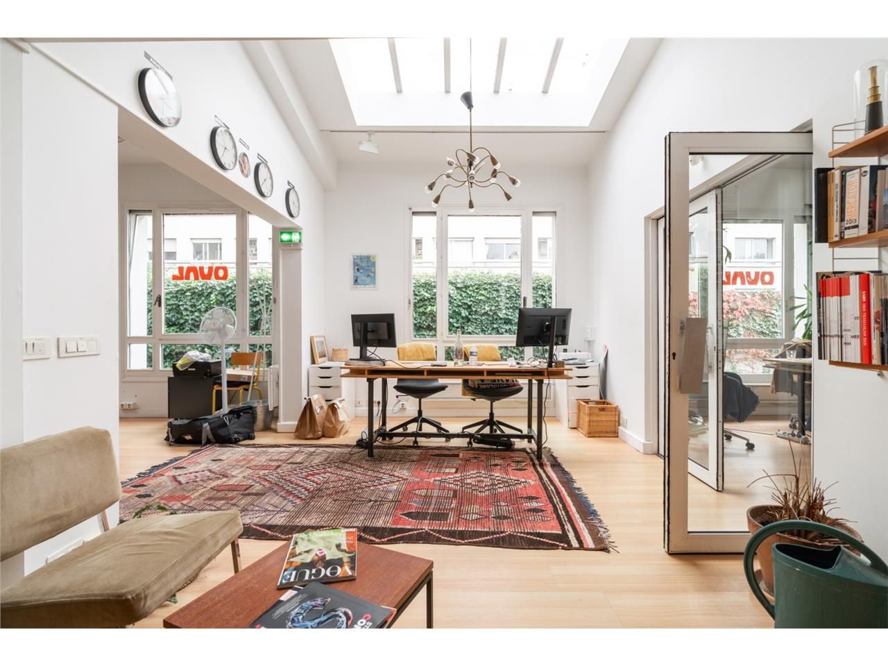 A VENDRE - OPPORTUNITE - Paris 18e - CBRE vous pr