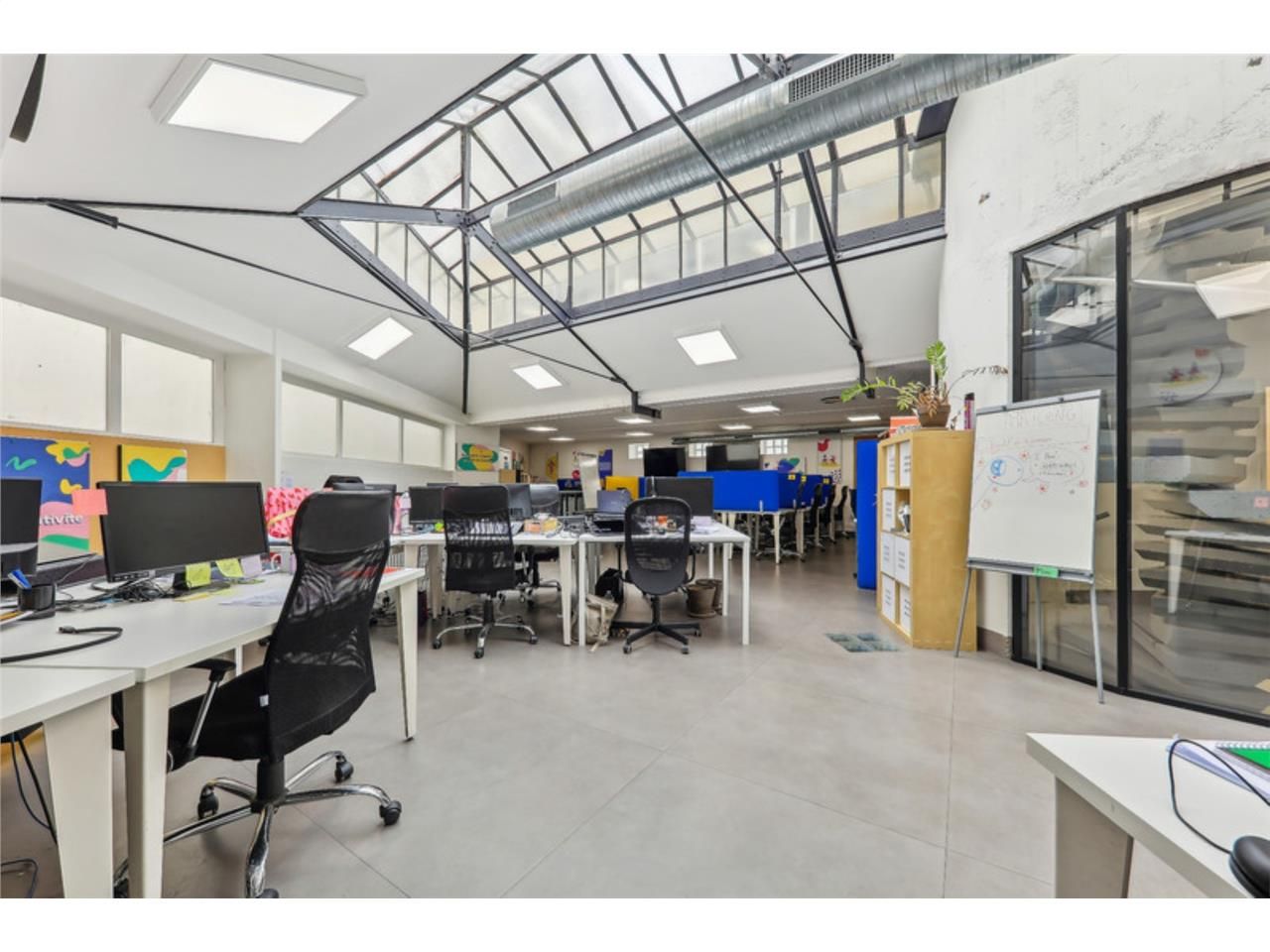 En face de l'hôpital Saint-Antoine dans le 12ème