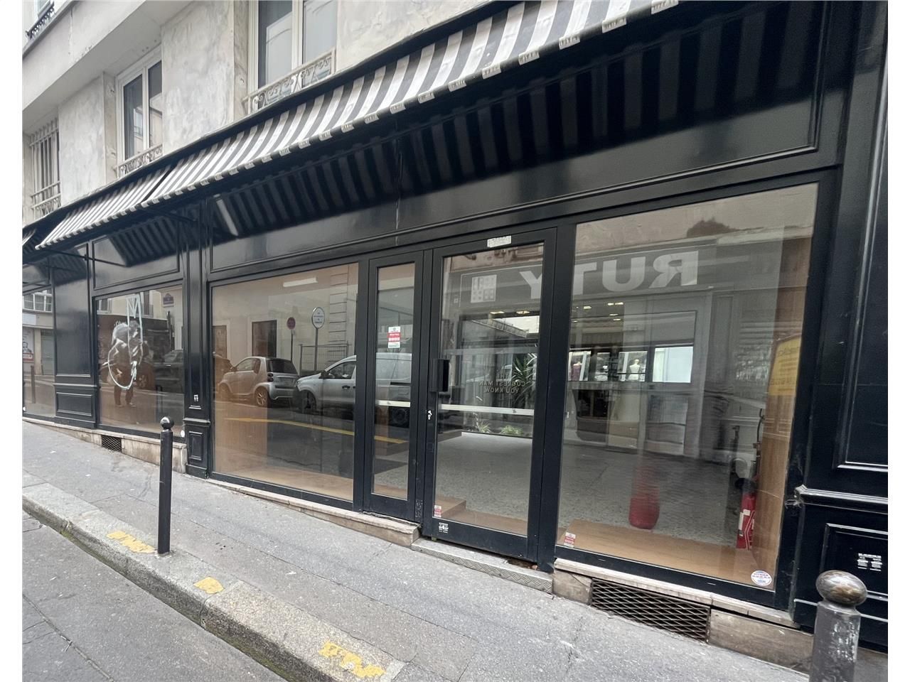 CBRE numéro 1 mondial en immobilier d'entreprise 