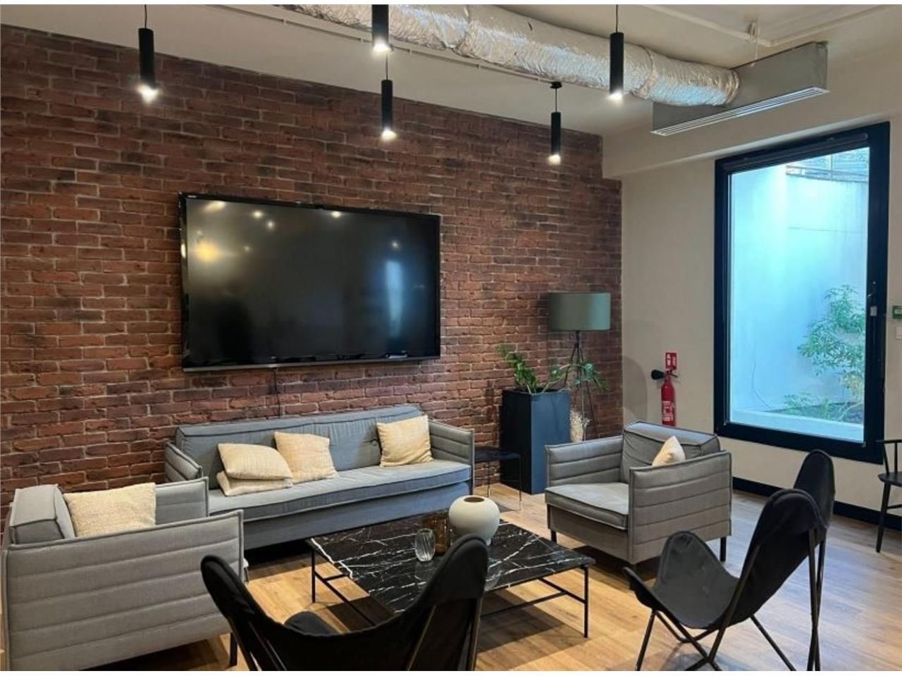 A VENDRE BUREAUX - BOULOGNE BILLANCOURT. Idéaleme