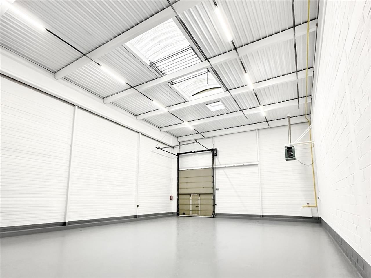 CBRE vous propose à louer un entrepôt/local d'act