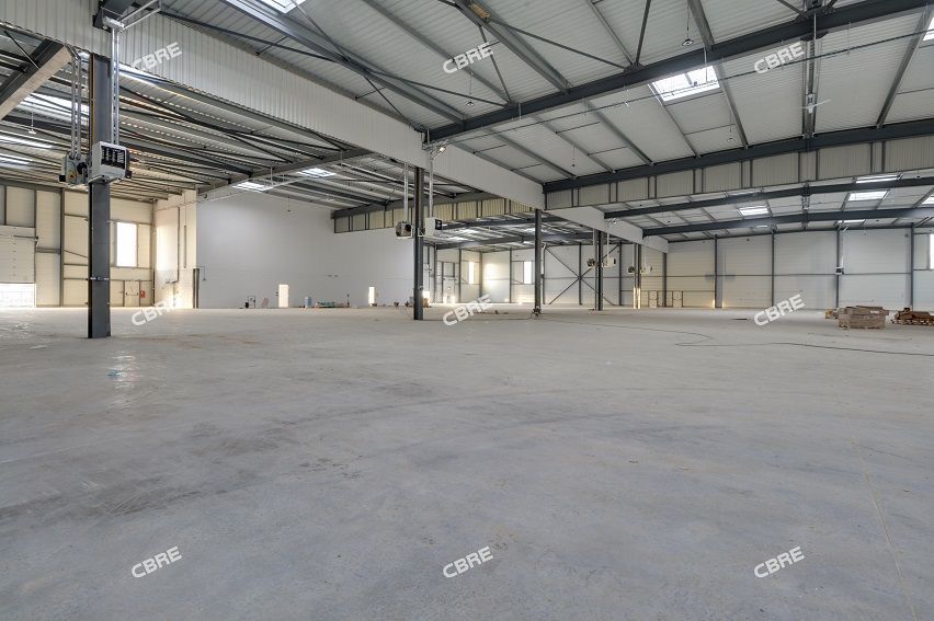 CBRE vous propose à louer, des cellules de stocka