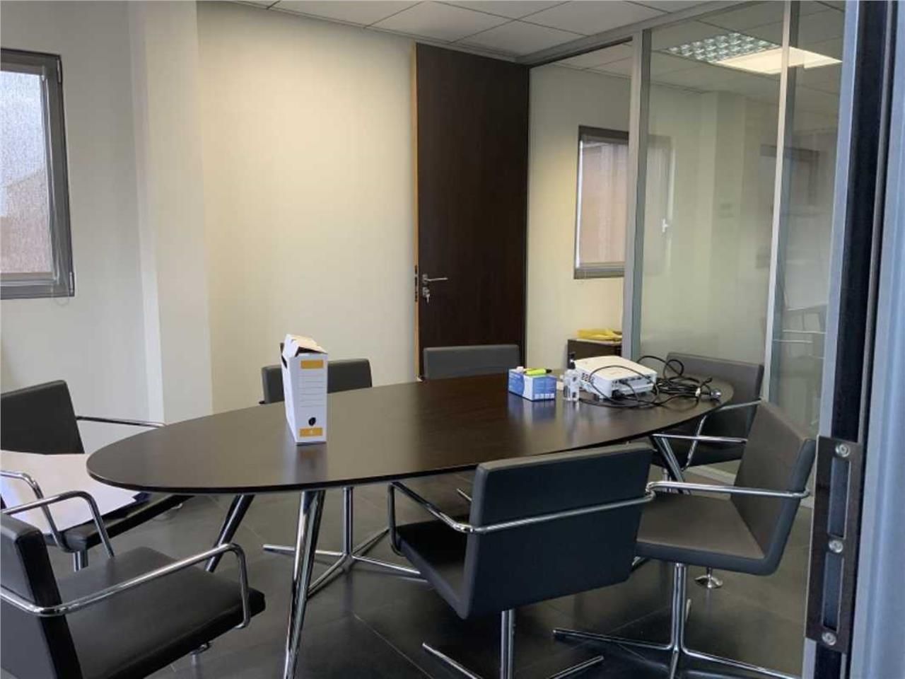 CBRE vous propose à louer un entrepôt/local d'act