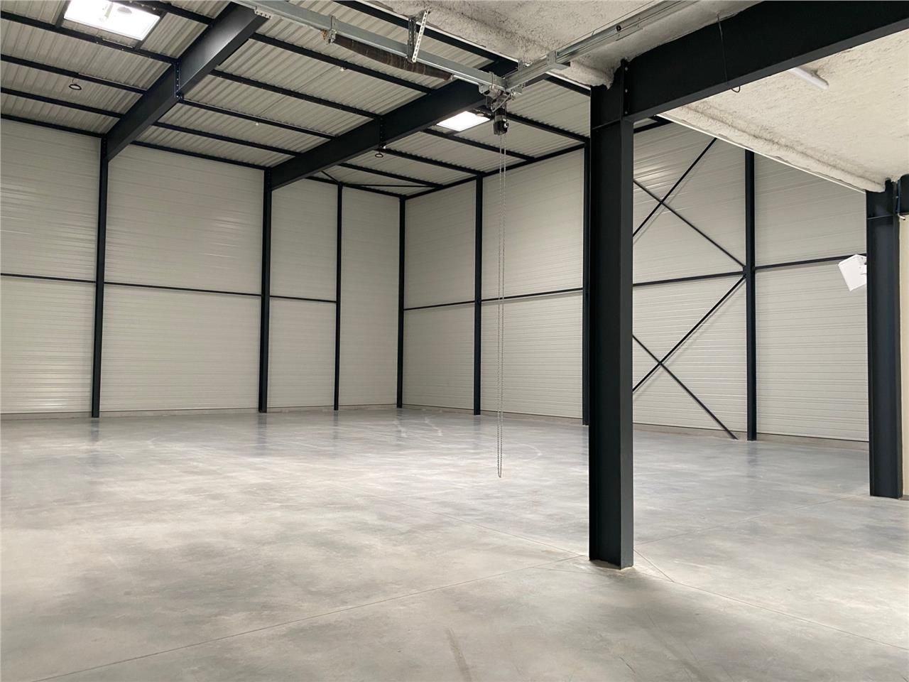 CBRE vous propose à louer, un bâtiment d'activité