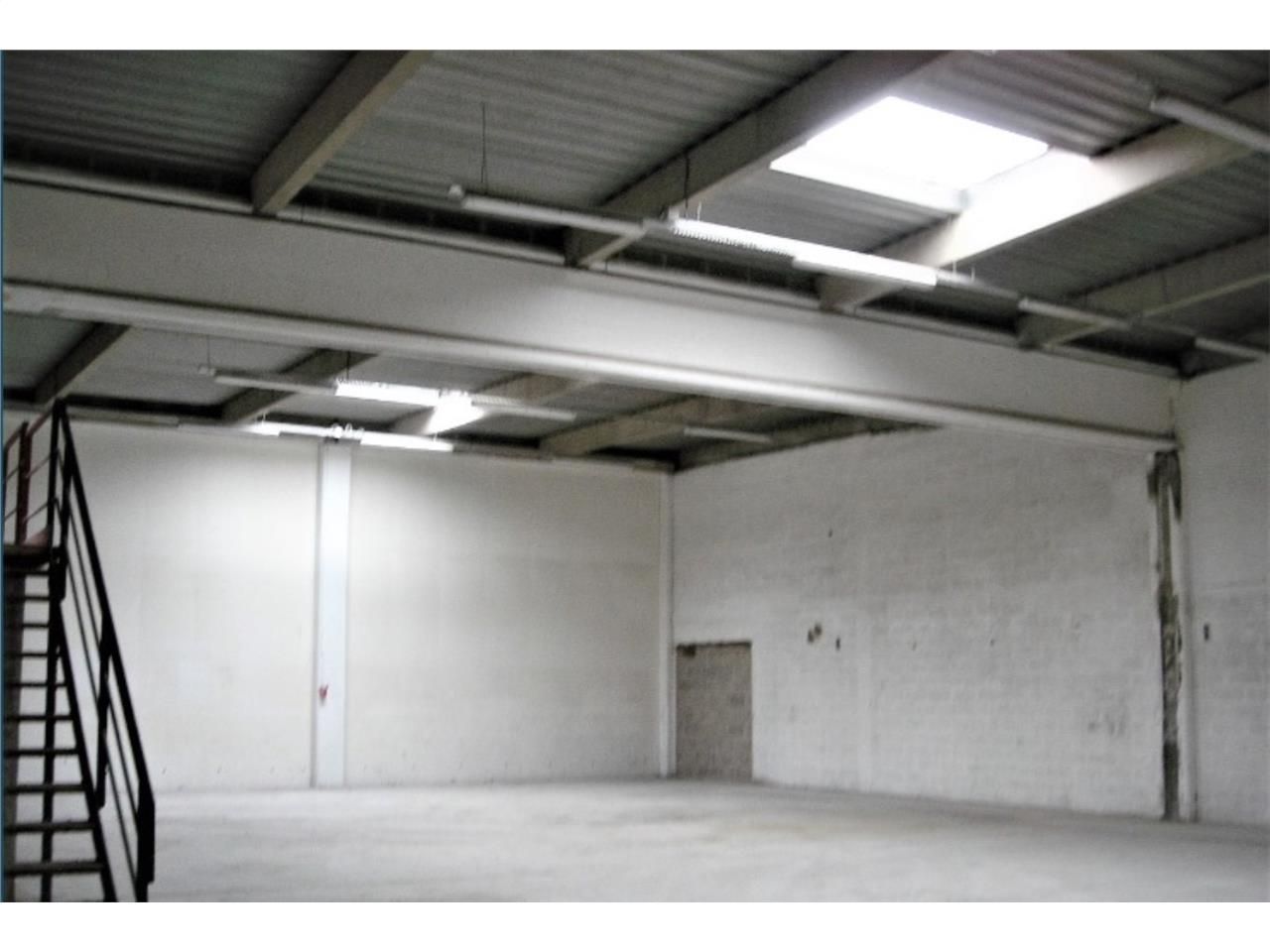 CBRE vous propose à louer un local d'activités si