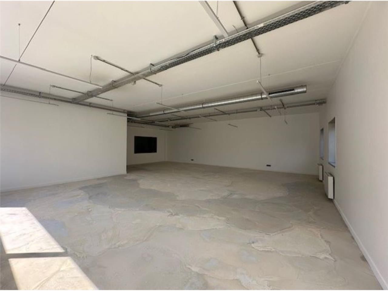 LOGISTIQUE URBAINE - CBRE vous propose à louer de