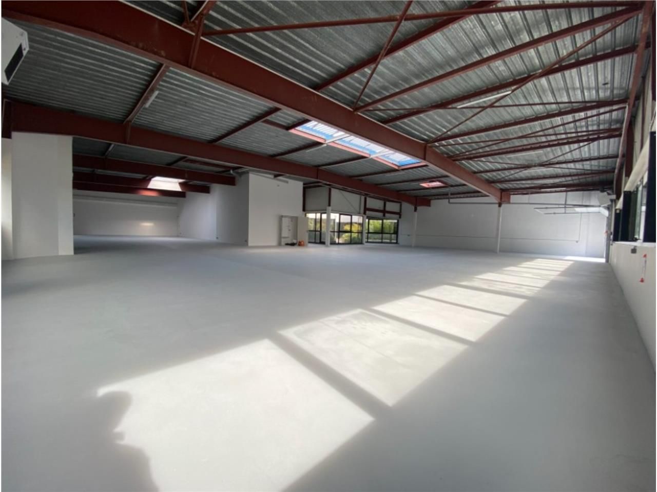 CBRE vous propose à louer un entrepôt/local d'act