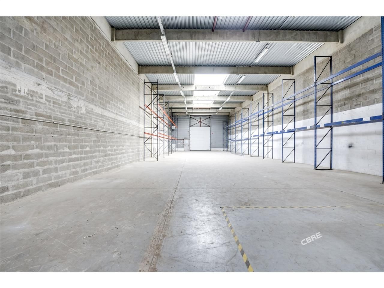 CBRE vous propose à louer, une cellule d'activité