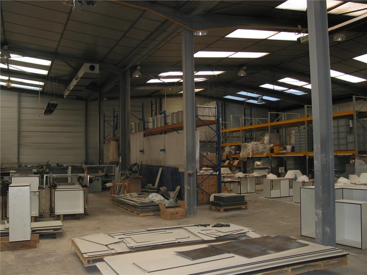 CBRE vous propose à vendre un entrepôt/local d'ac