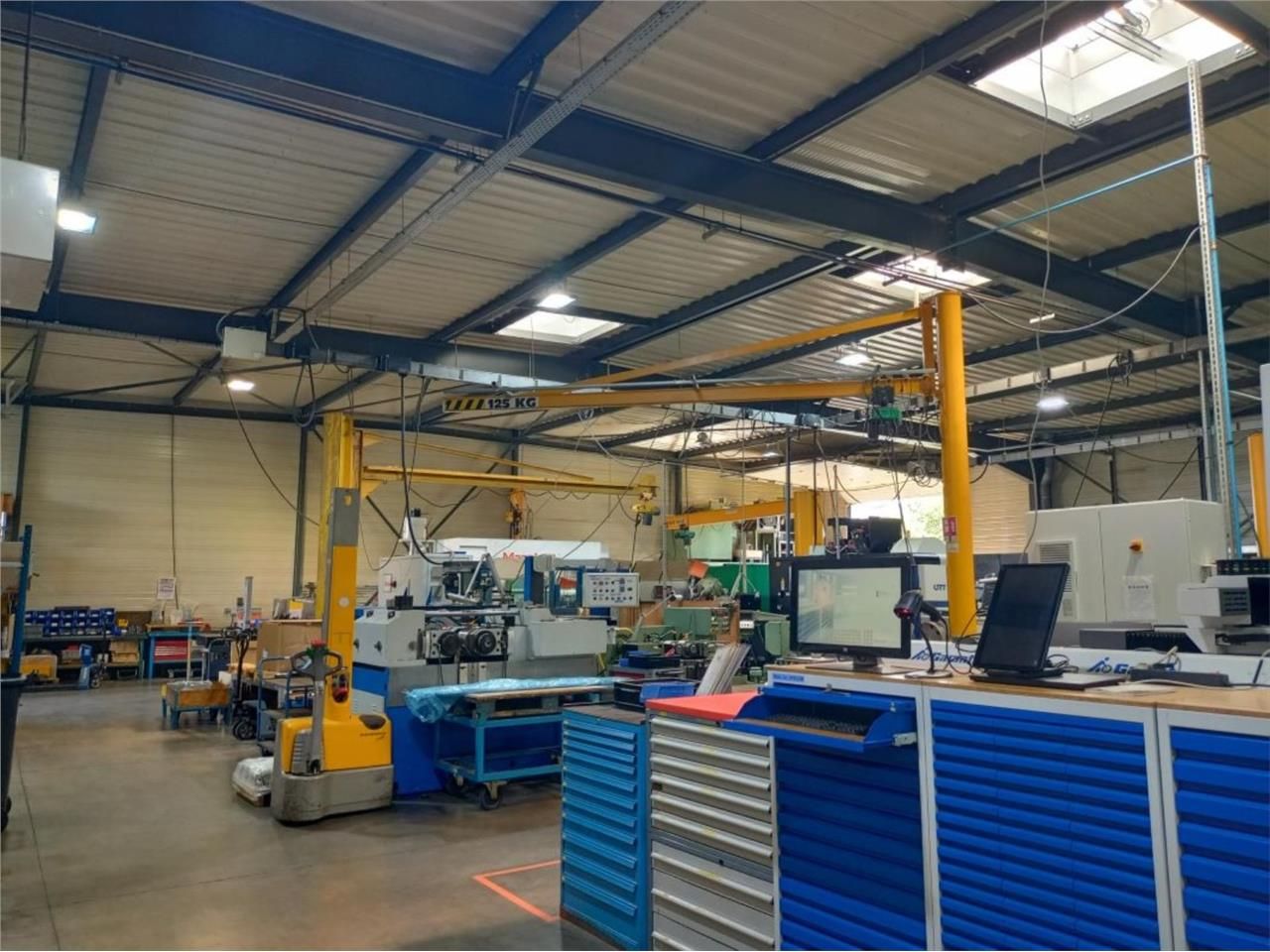 CBRE vous propose à louer un local d'activités ne