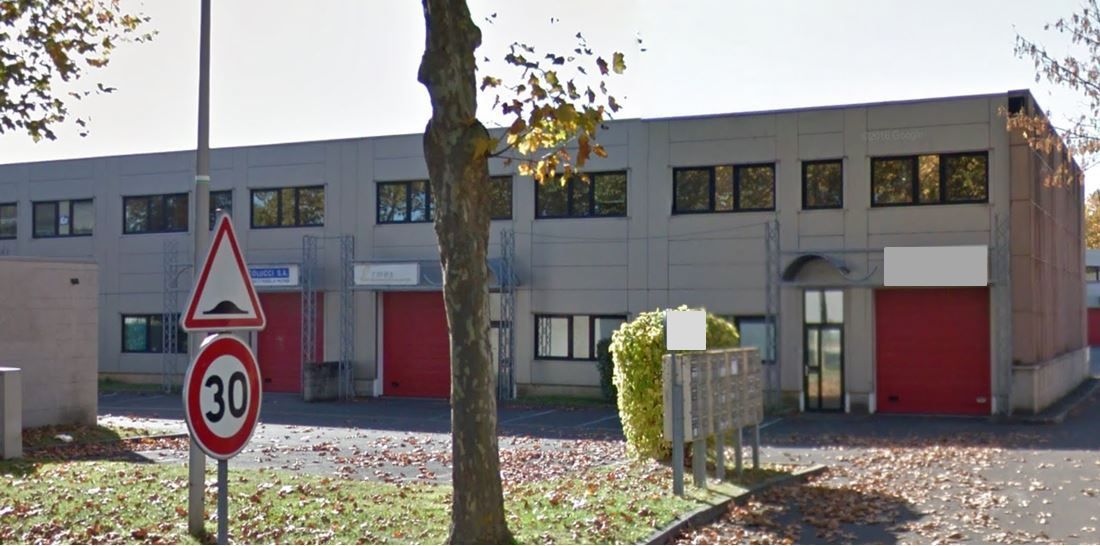 CBRE vous propose à louer trois lots d'activités 