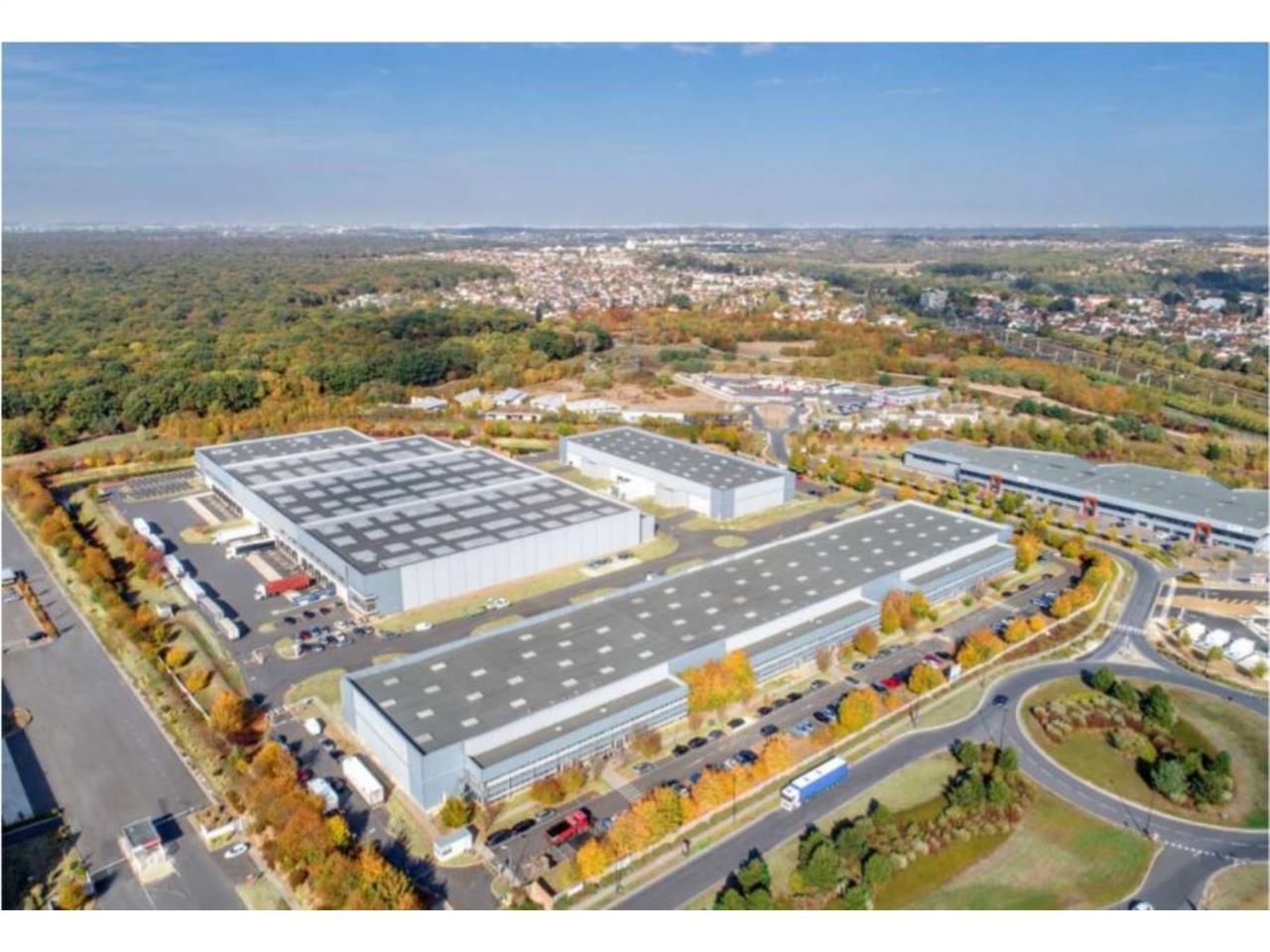 CBRE vous propose à la location, un entrepôt/loca