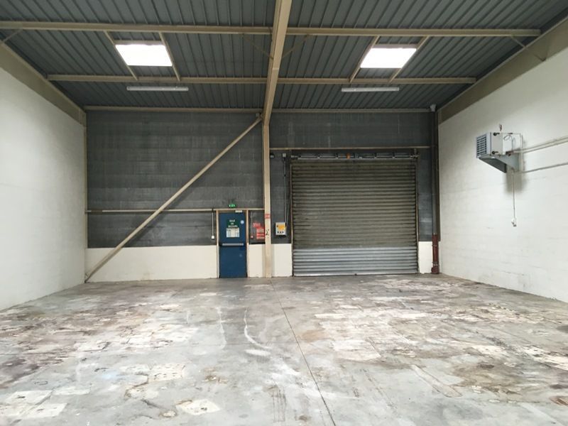 CBRE vous propose à louer, des cellules d'activit