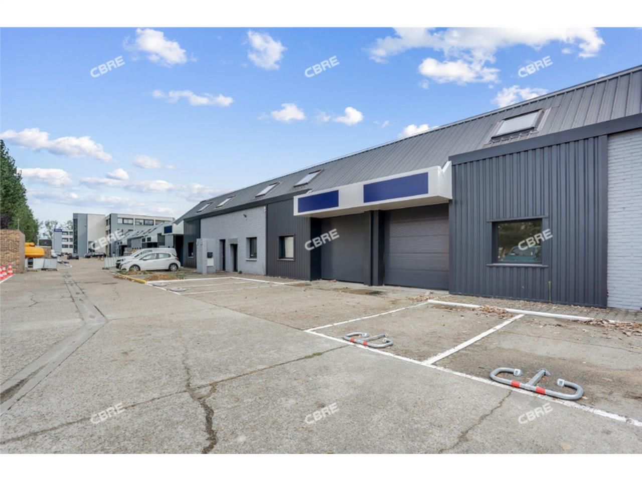 CBRE vous propose à louer un entrepôt/local d'act