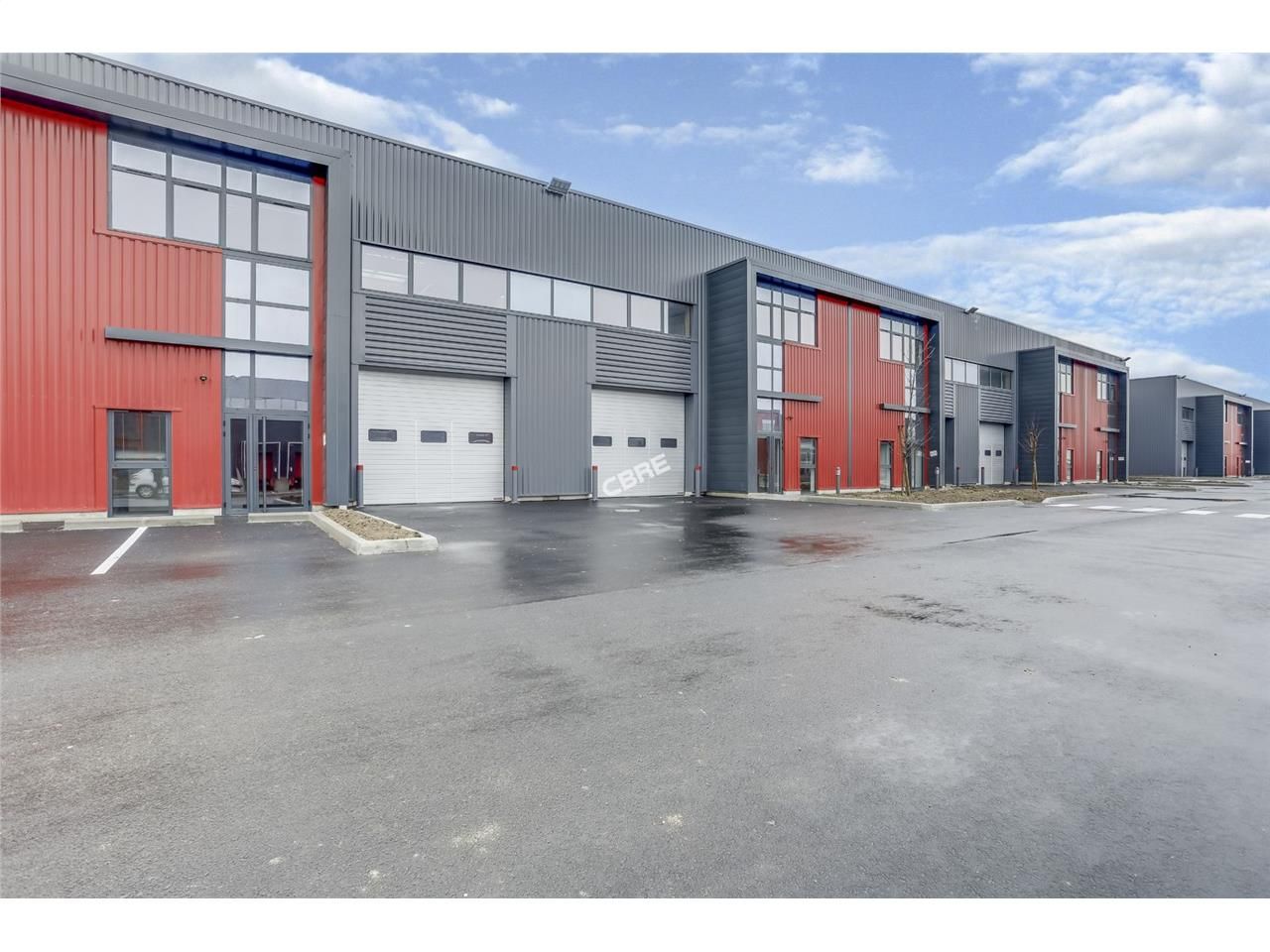 A LOUER - CBRE vous propose sur la commune d'Orly