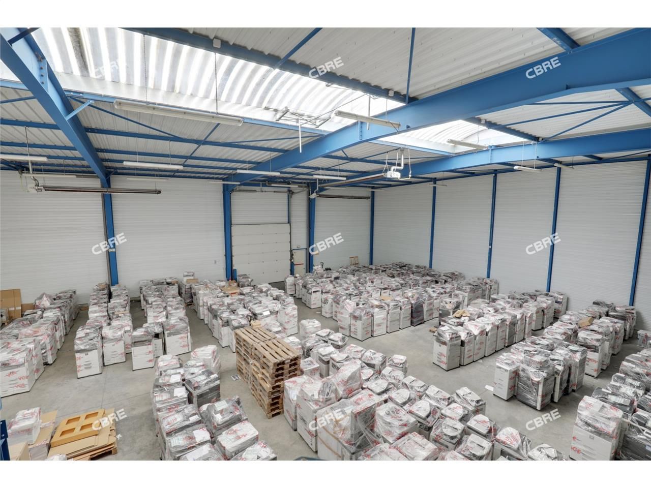 A VENDRE OU A LOUER - CBRE vous propose sur la c