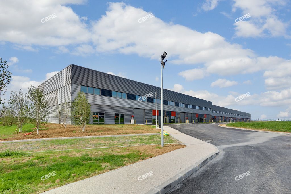 À LOUER - CBRE vous propose sur la commune du Thi