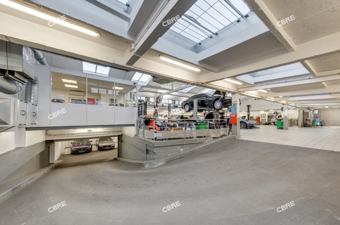 LOGISTIQUE URBAINE - Rare sur le secteur! CBRE vo