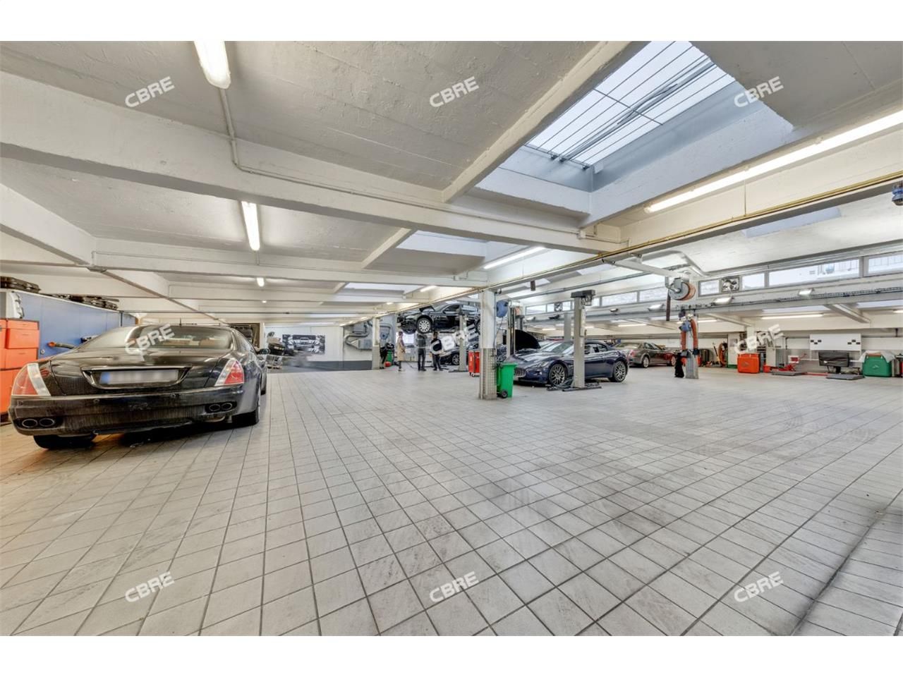 LOGISTIQUE URBAINE - Rare sur le secteur! CBRE vo