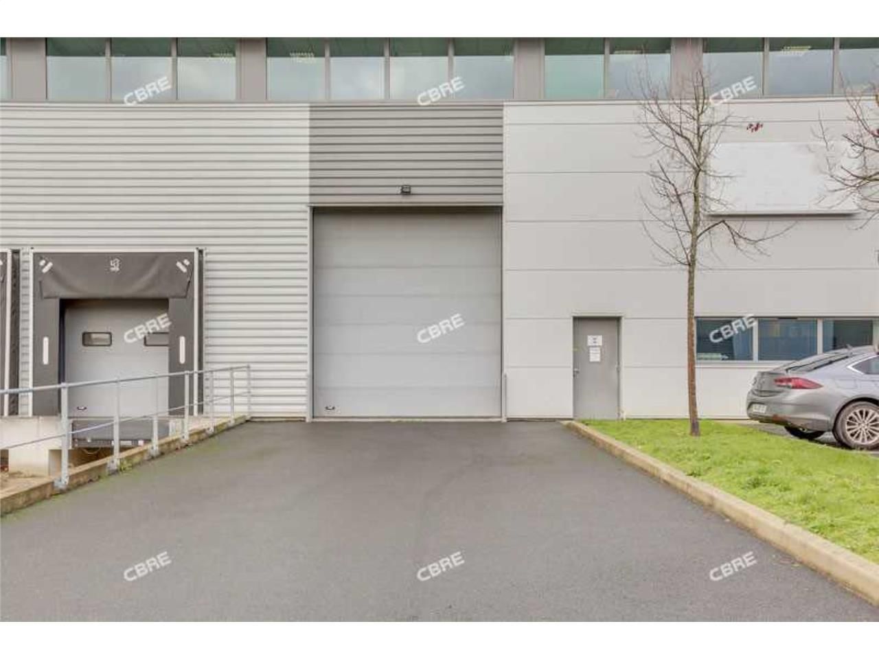 A LOUER - CBRE vous propose, sur la commune de Ti