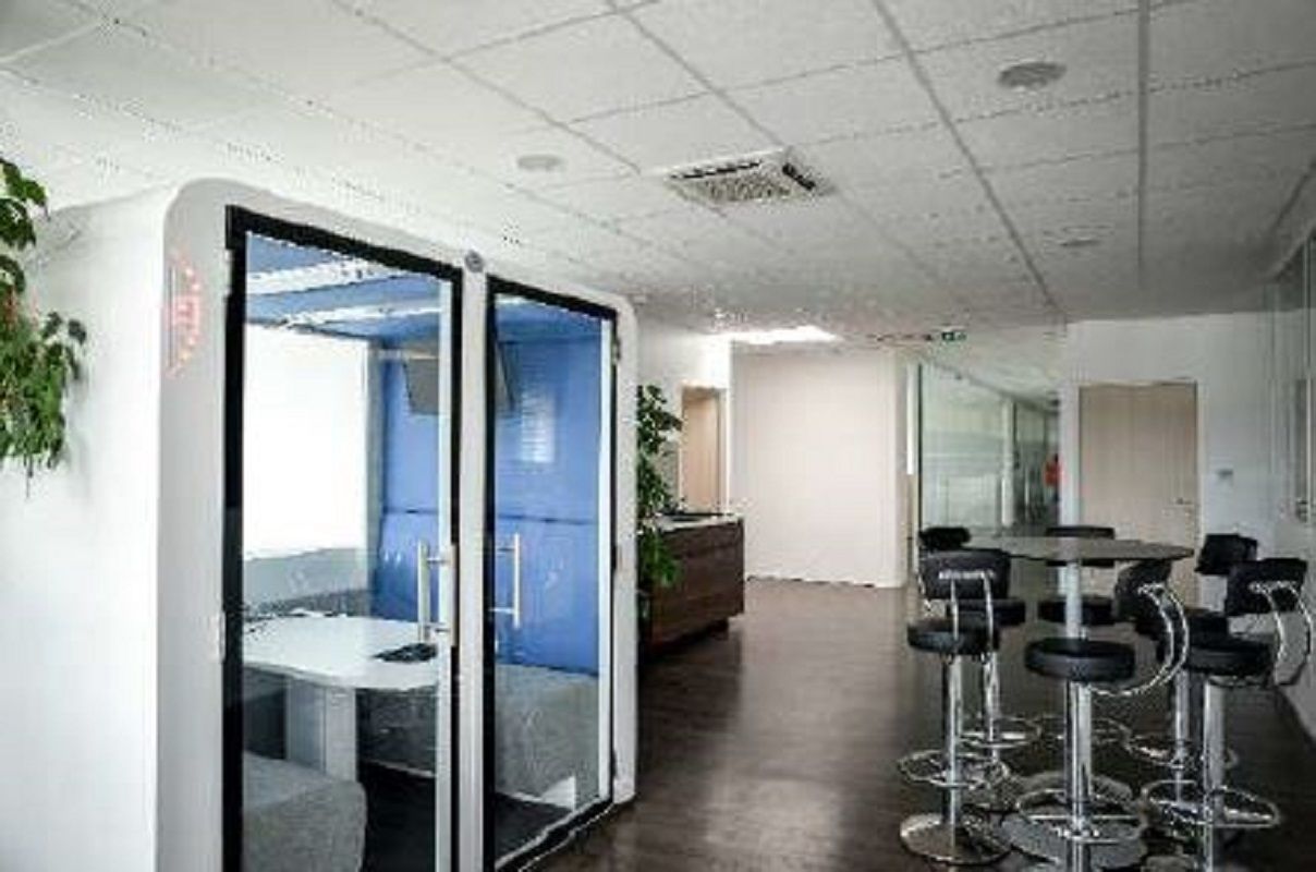 CBRE vous propose à vendre ou à louer, des locaux