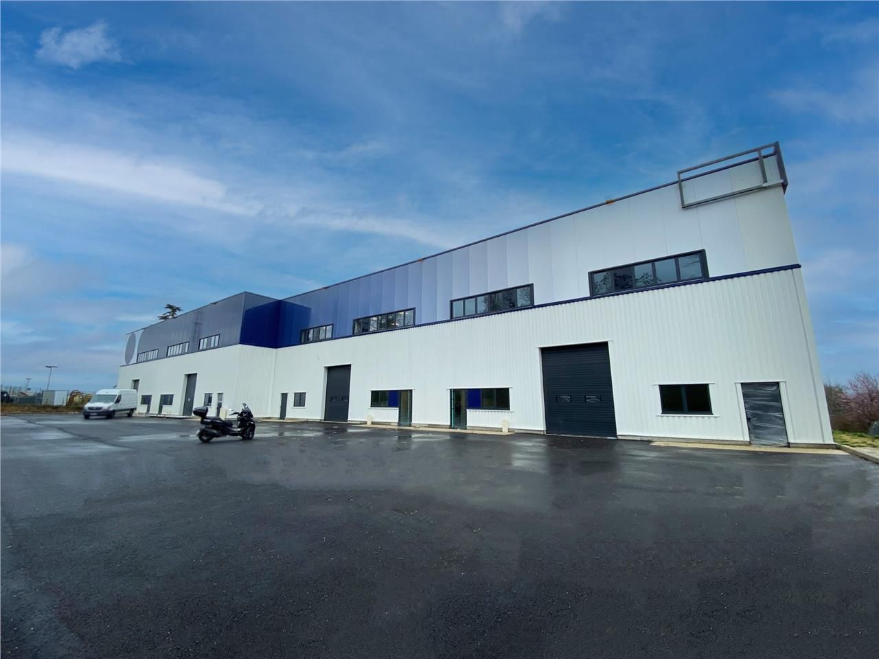 CBRE vous propose à louer un entrepôt/local d'act