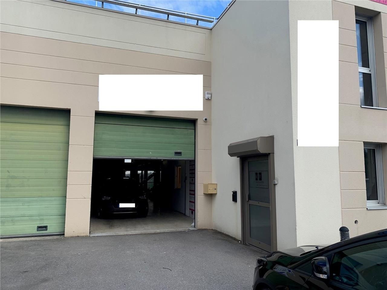 A LOUER - CBRE vous propose sur la commune d'Emer