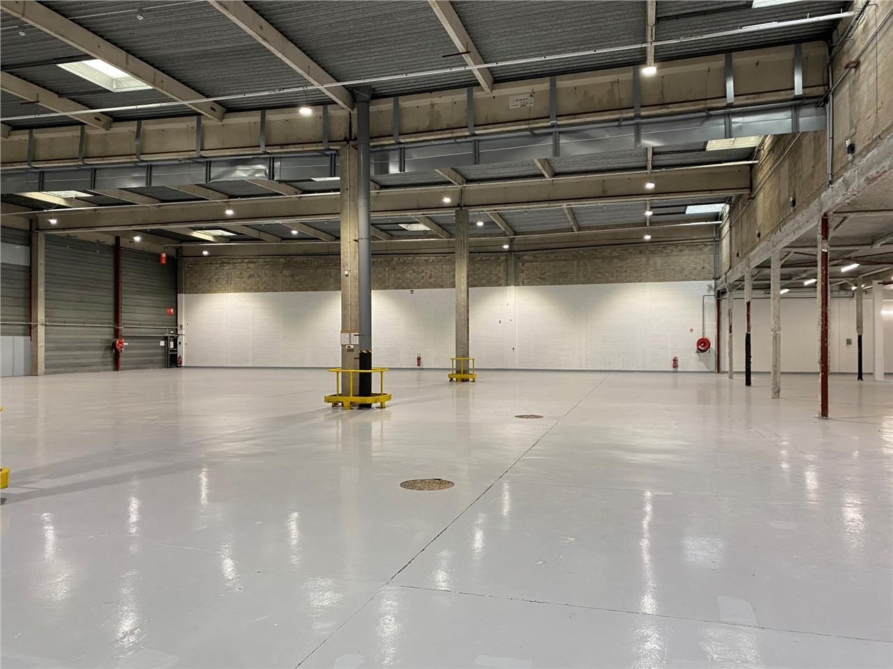 LOGISTIQUE URBAINE - CBRE vous propose à louer, u