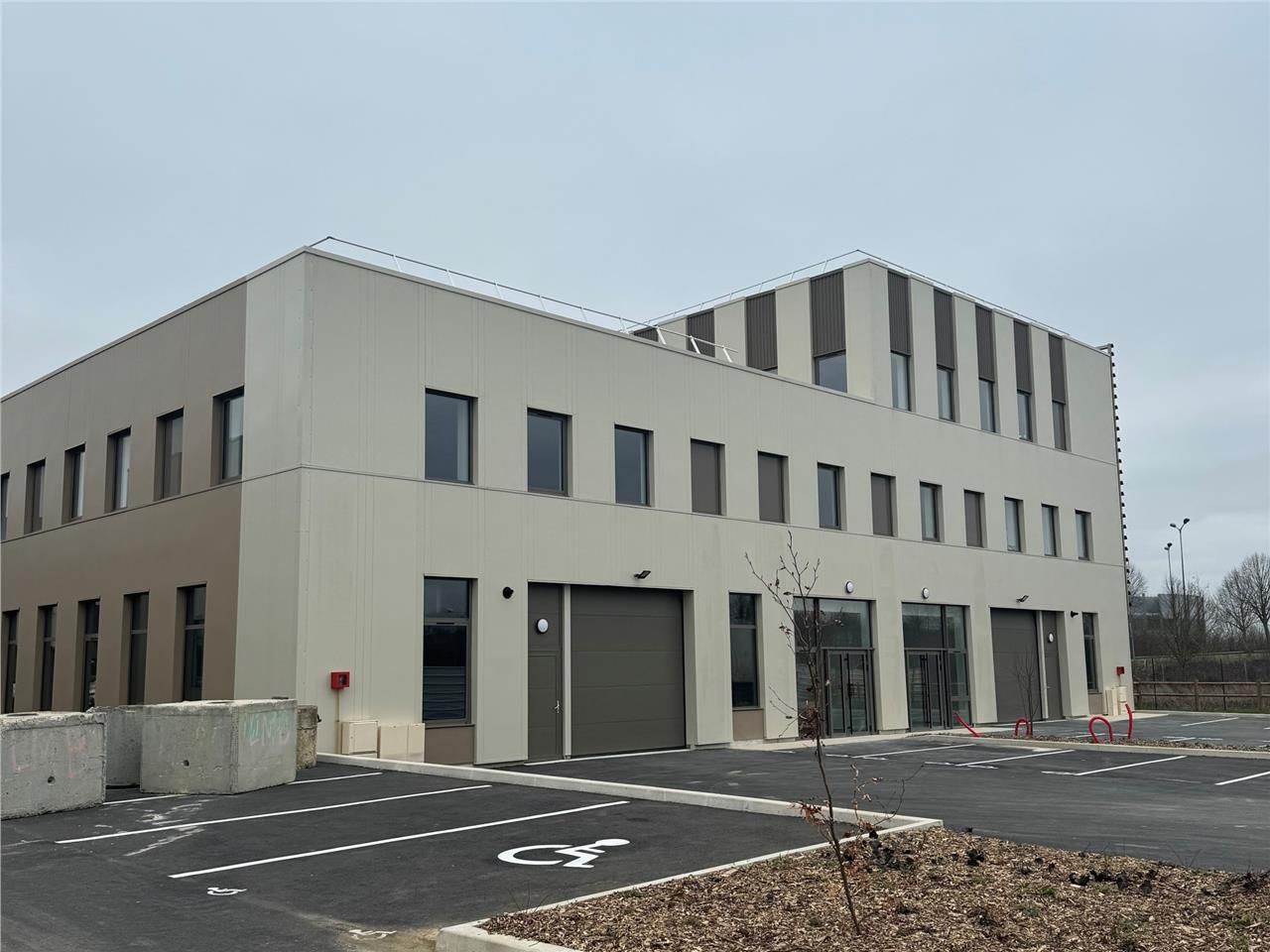 CBRE vous propose à vendre, une cellule de stocka