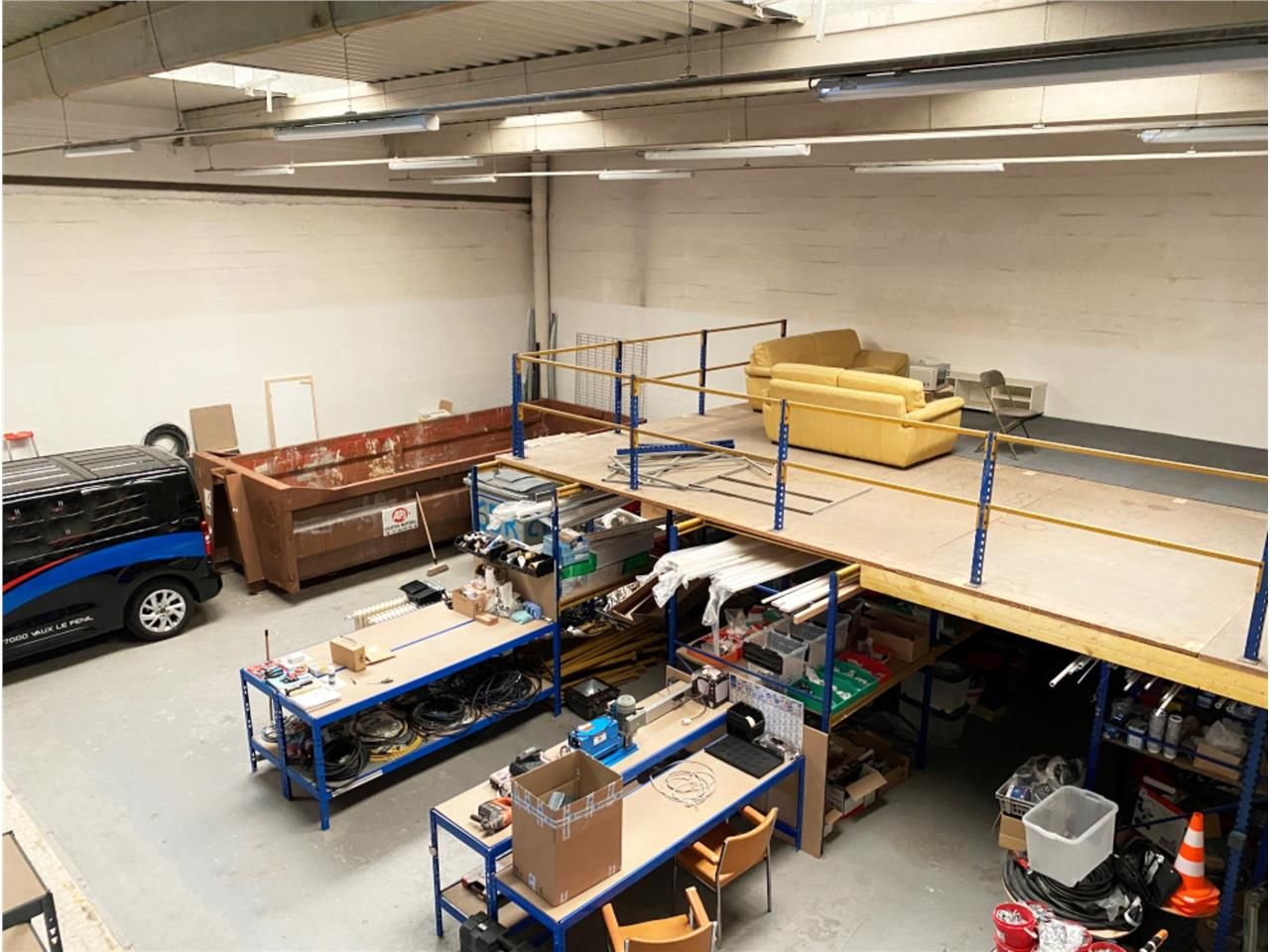 CBRE vous propose à vendre un entrepôt/local d'ac