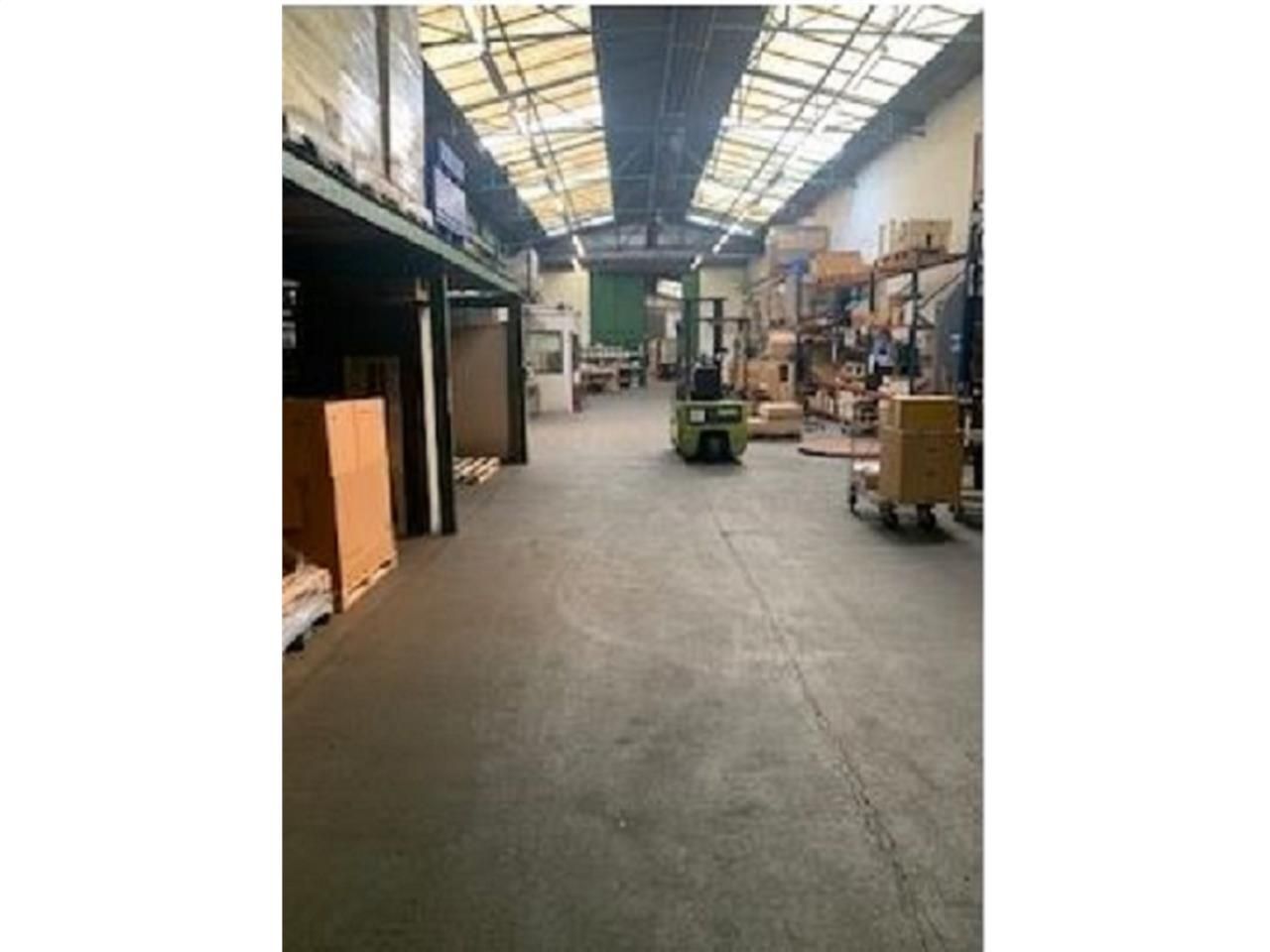 Rare sur le secteur ! CBRE vous propose à vendre 