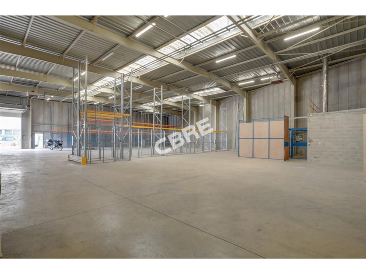 A LOUER - CBRE vous propose sur la commune de Noi