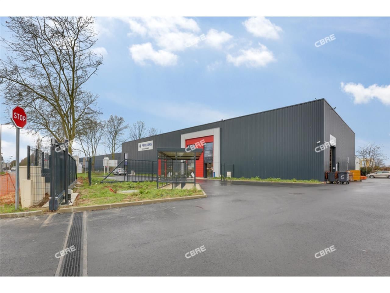 CBRE vous propose à louer des cellules neuves à u