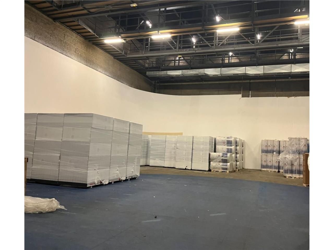 A LOUER - CBRE vous propose sur la commune du Pre