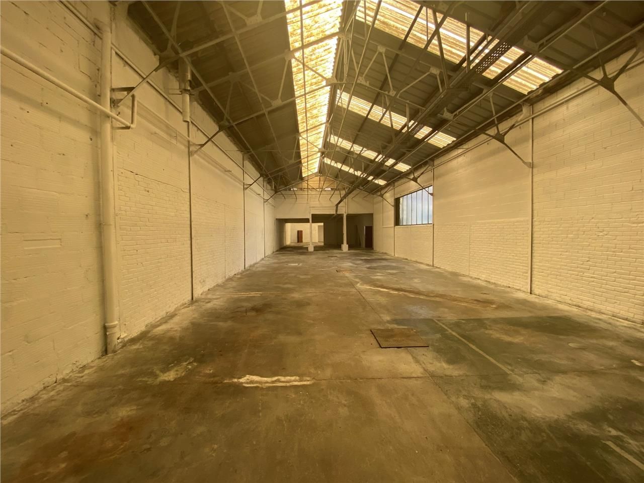 LOGISTIQUE URBAINE - CBRE vous propose à vendre e