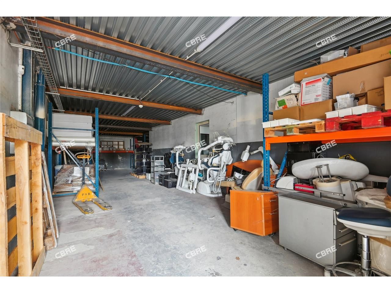 EXCLUSIVITE - A VENDRE OU A LOUER - CBRE vous pro