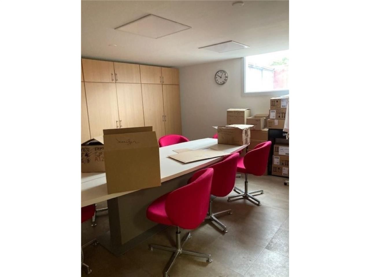 A LOUER - CBRE vous propose sur la commune de Fon