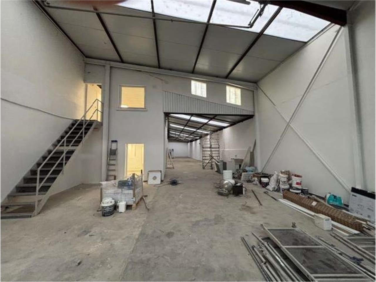 A LOUER - RARE sur le secteur - CBRE vous propose