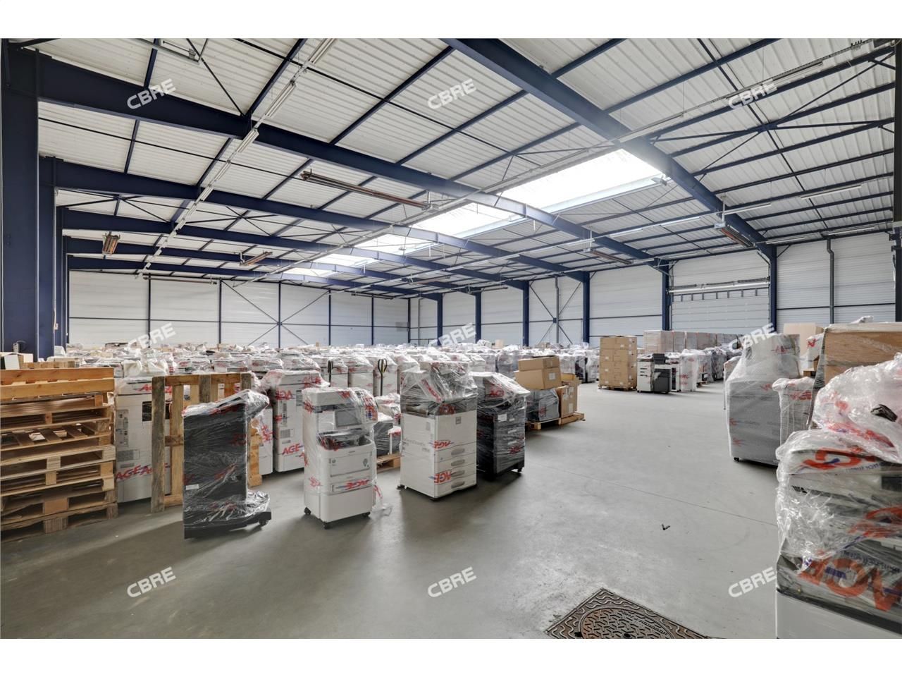 A VENDRE OU A LOUER - CBRE vous propose sur la co