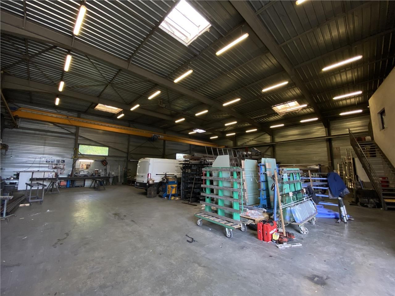 CBRE vous propose à louer un entrepôt/local d'act