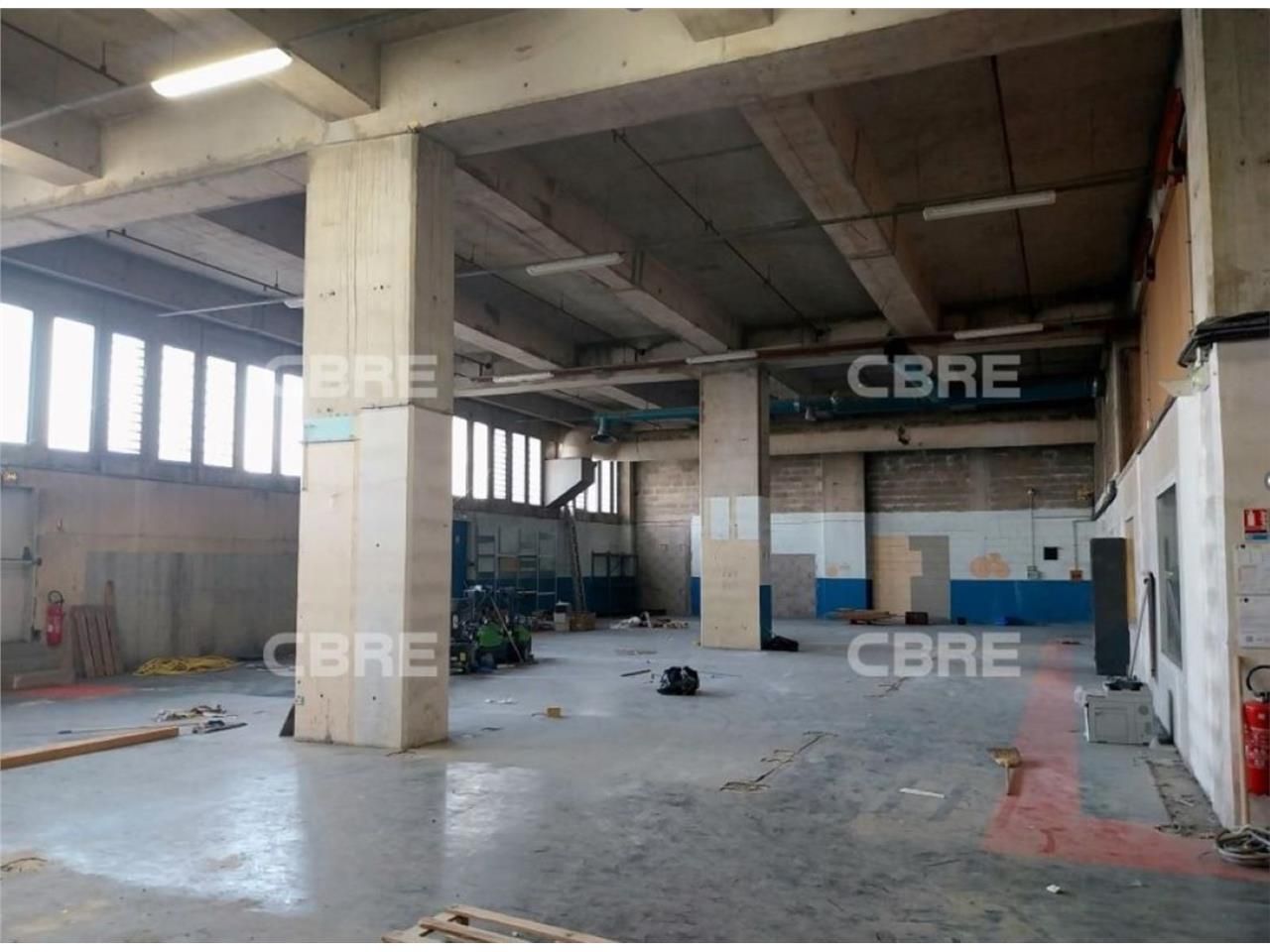 CBRE vous propose à vendre, un local d'activités 