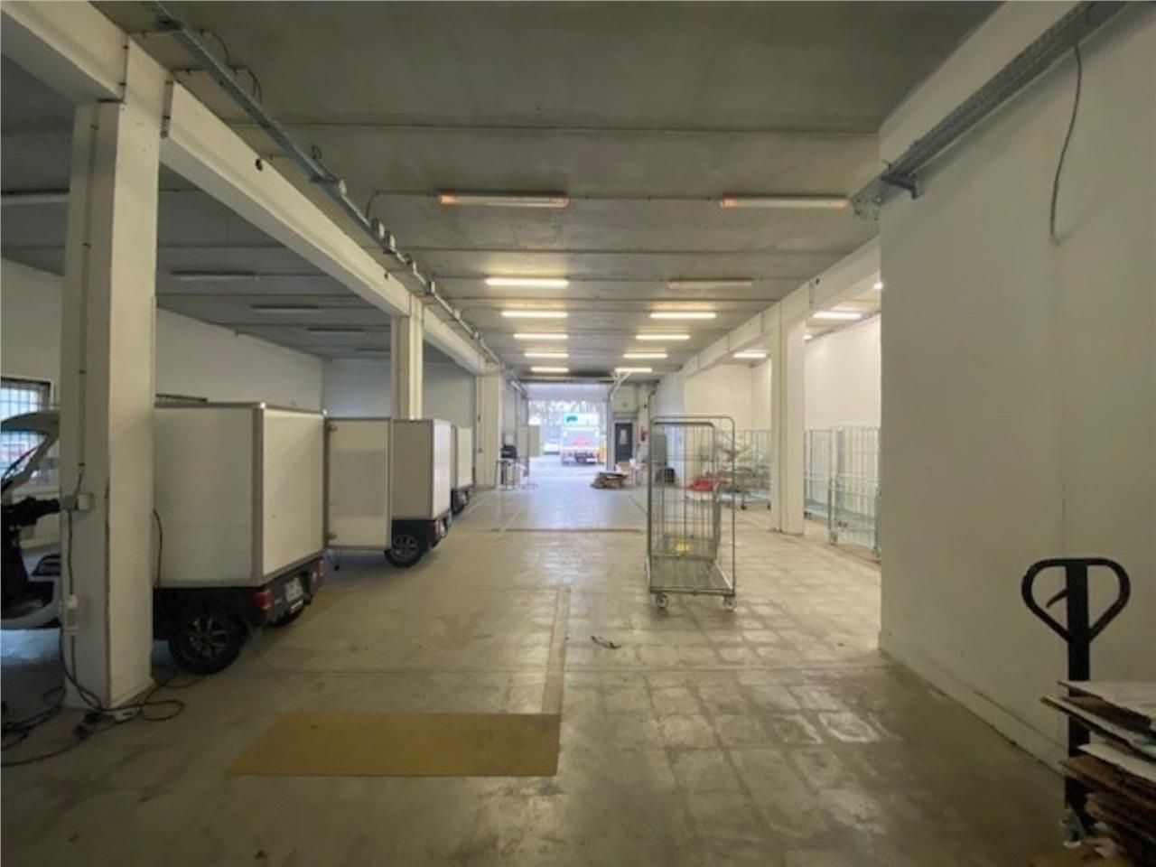 Rare sur le secteur ! CBRE vous propose à louer, 