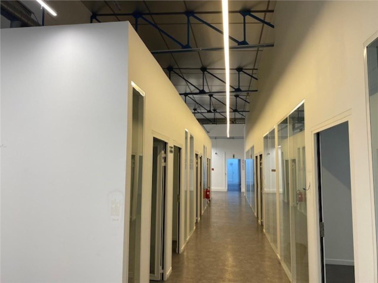 CBRE vous propose à louer, un bâtiment indépendan