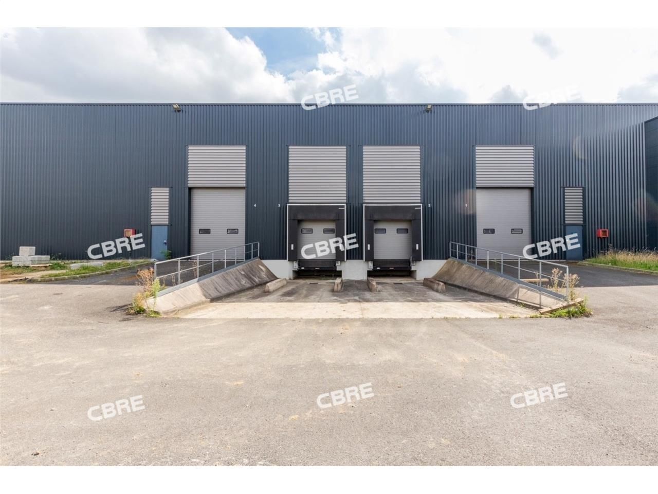 CBRE vous propose à louer un bâtiment indépendant