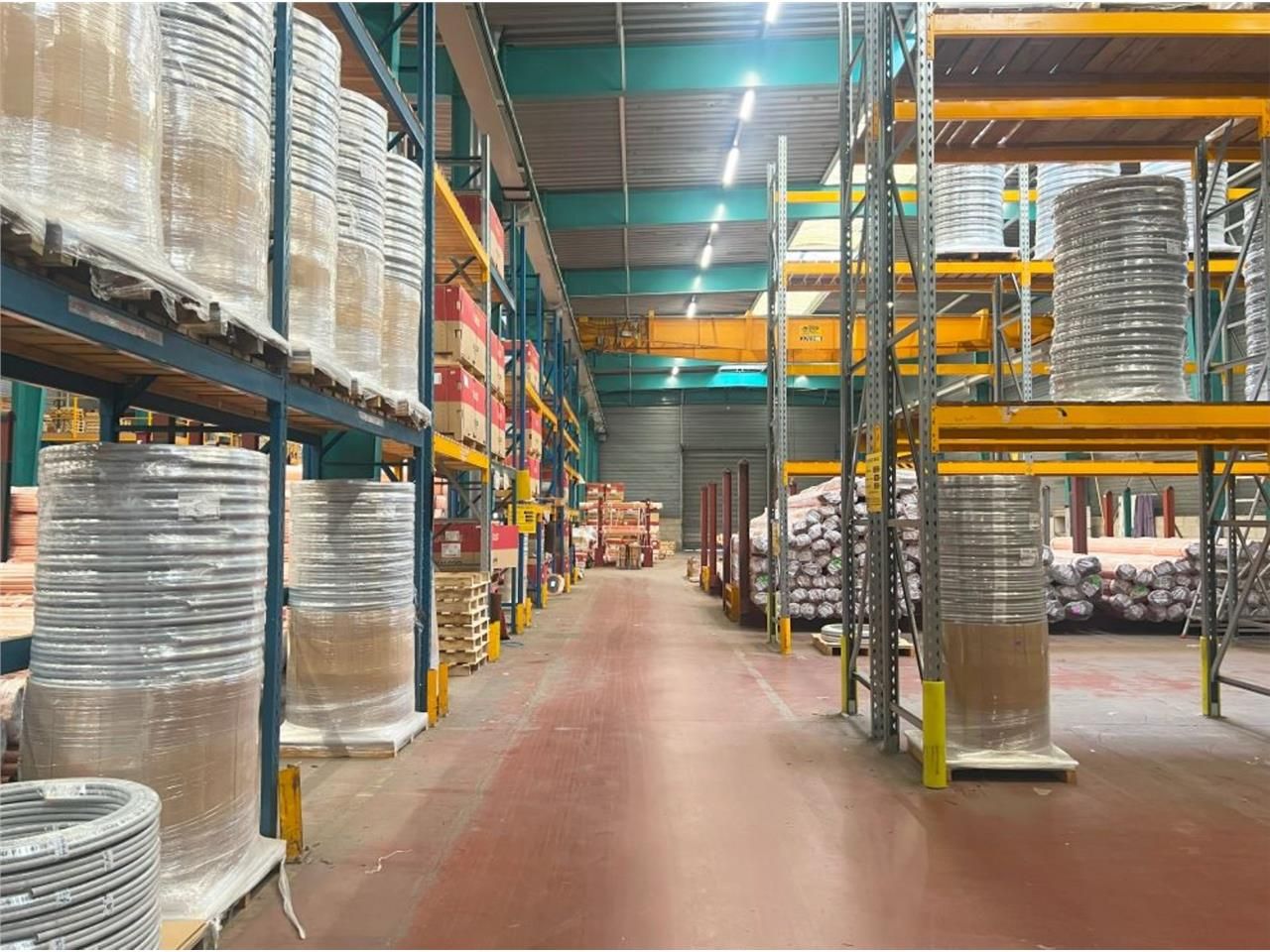 CBRE vous propose à louer, un entrepôt/local d'ac