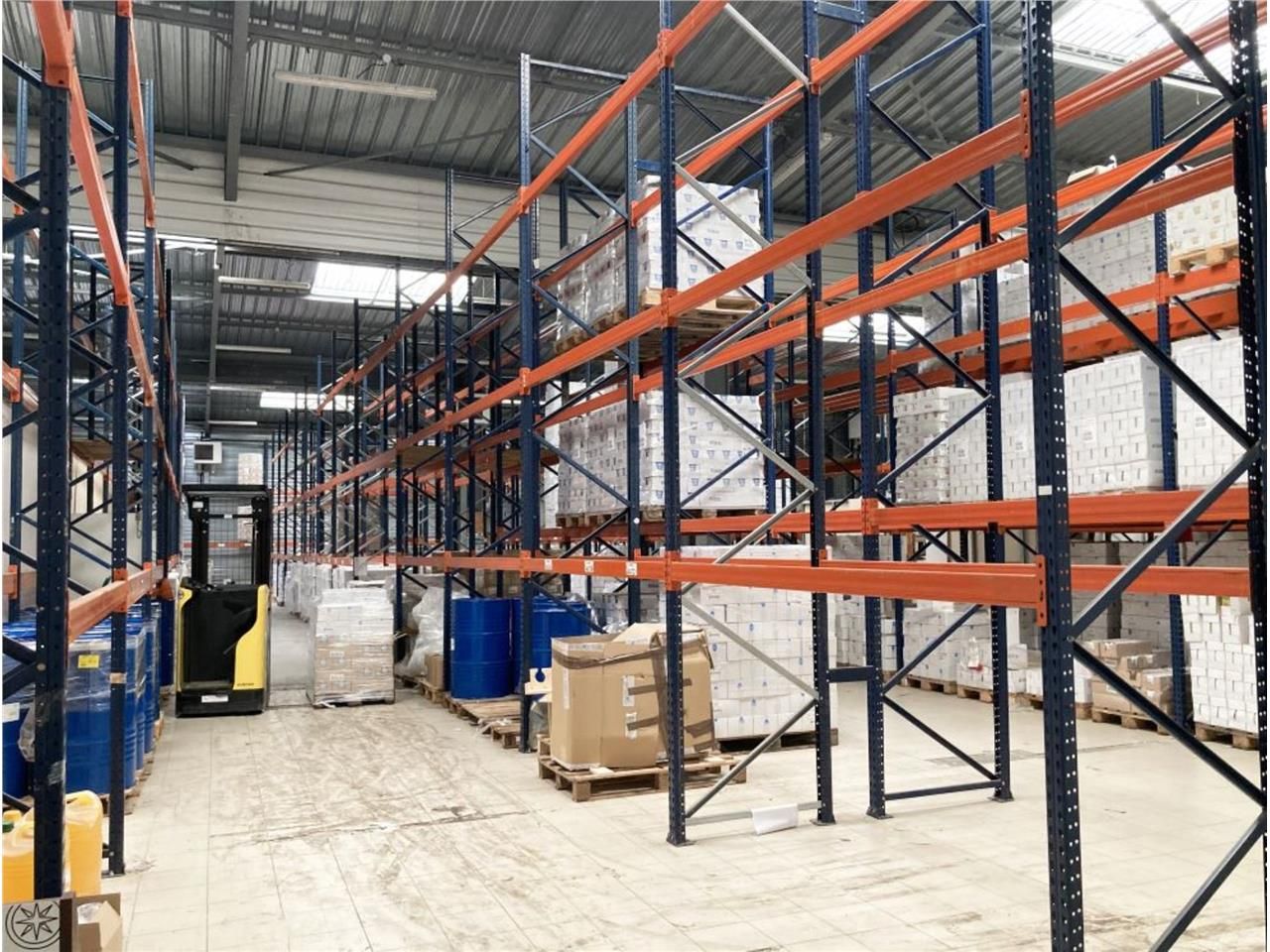 CBRE vous propose à vendre (location possible), u