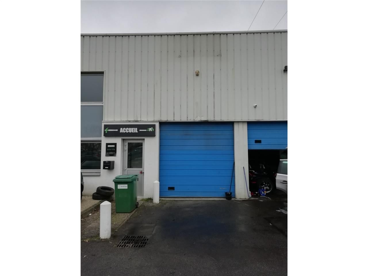 CBRE vous propose à louer des cellules d'activité