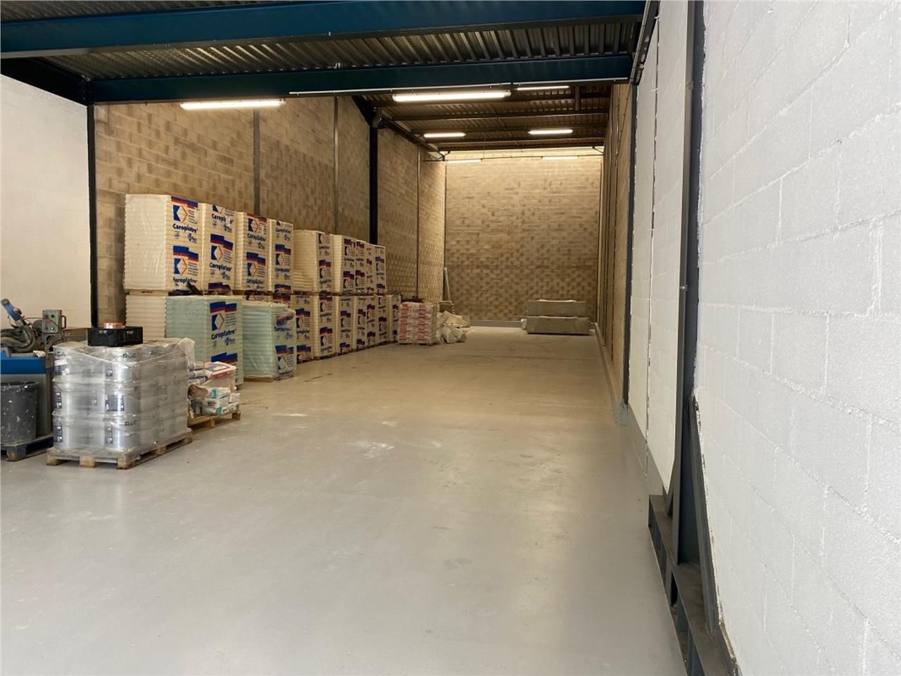 CBRE vous propose à louer un entrepôt/local d'act